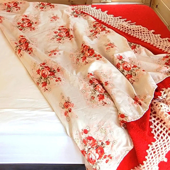 Other - Vintage Bedsheet Double
